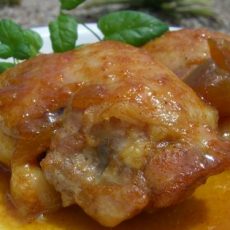 Spicy Mango Chicken Thighs